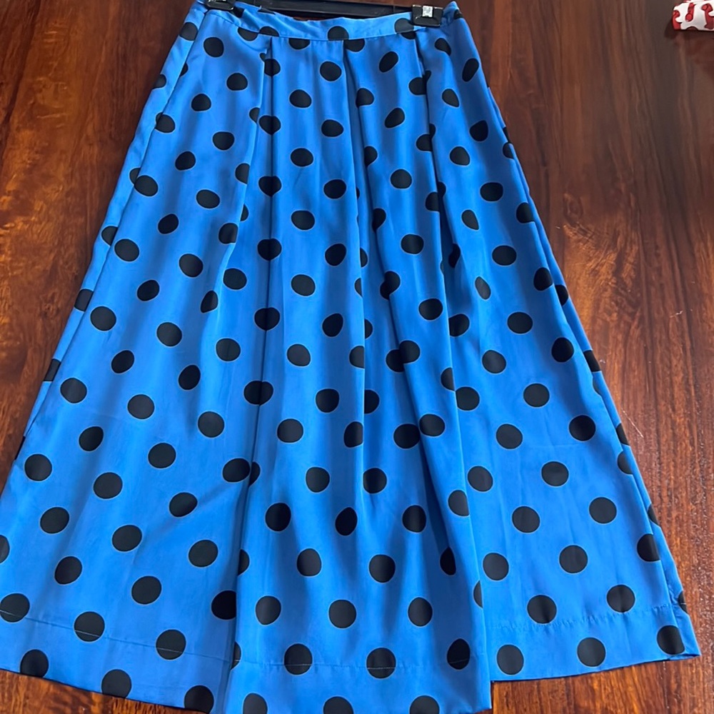 Womens tea length skirt